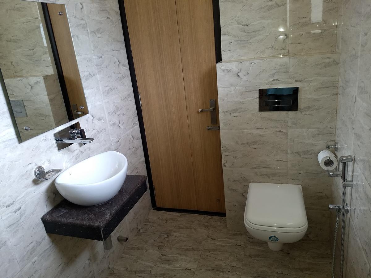 Hotel Reyansh Tanakpur Buitenkant foto
