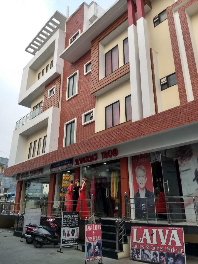 Hotel Reyansh Tanakpur Buitenkant foto