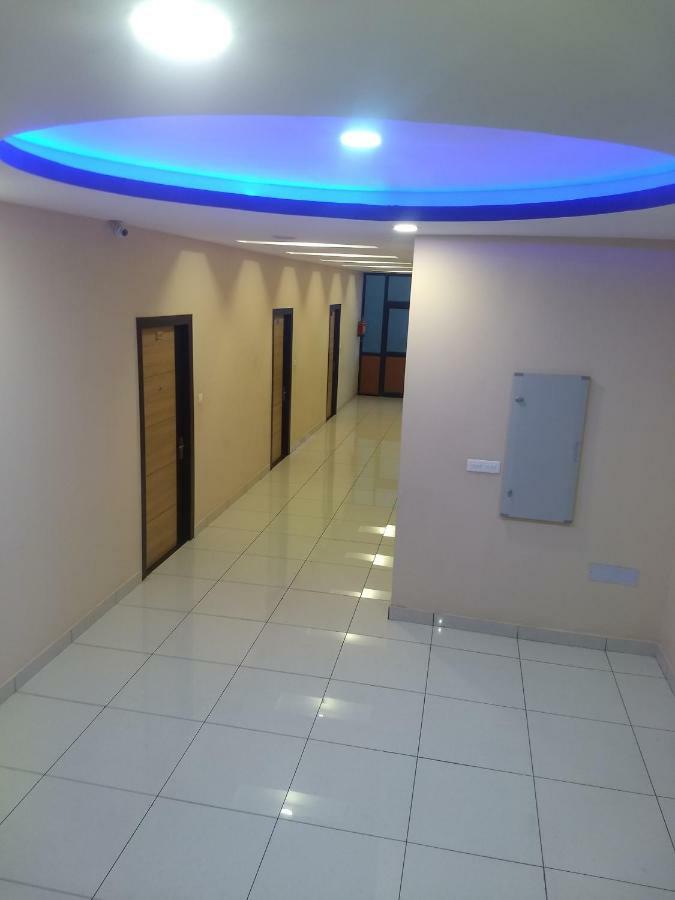 Hotel Reyansh Tanakpur Buitenkant foto
