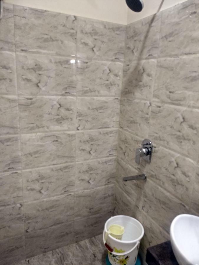 Hotel Reyansh Tanakpur Buitenkant foto